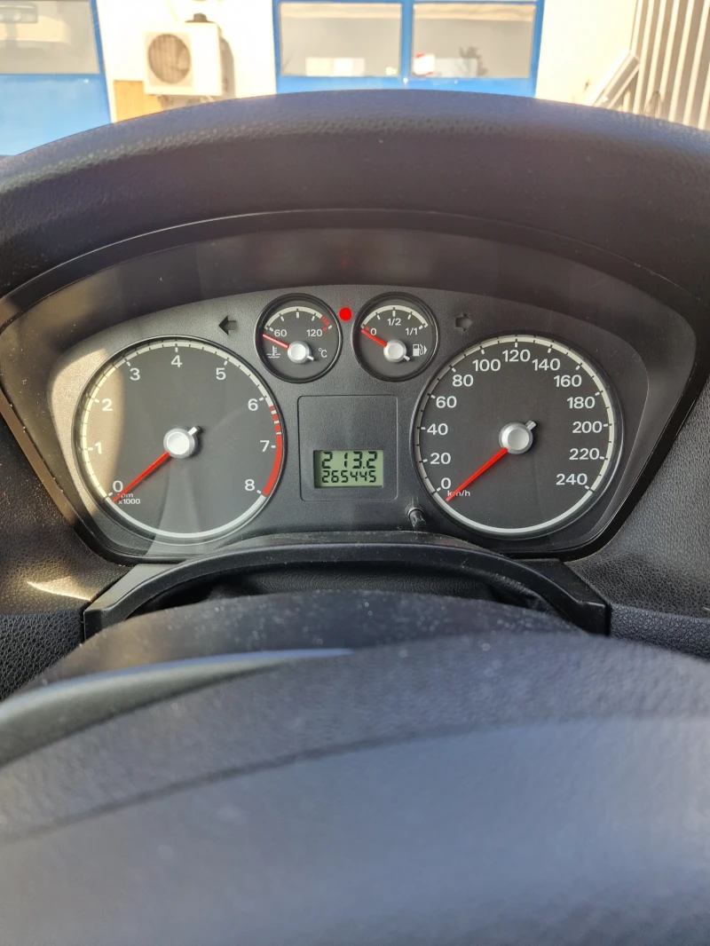 Ford Focus 1.6 115hp LPG, снимка 4 - Автомобили и джипове - 52259612