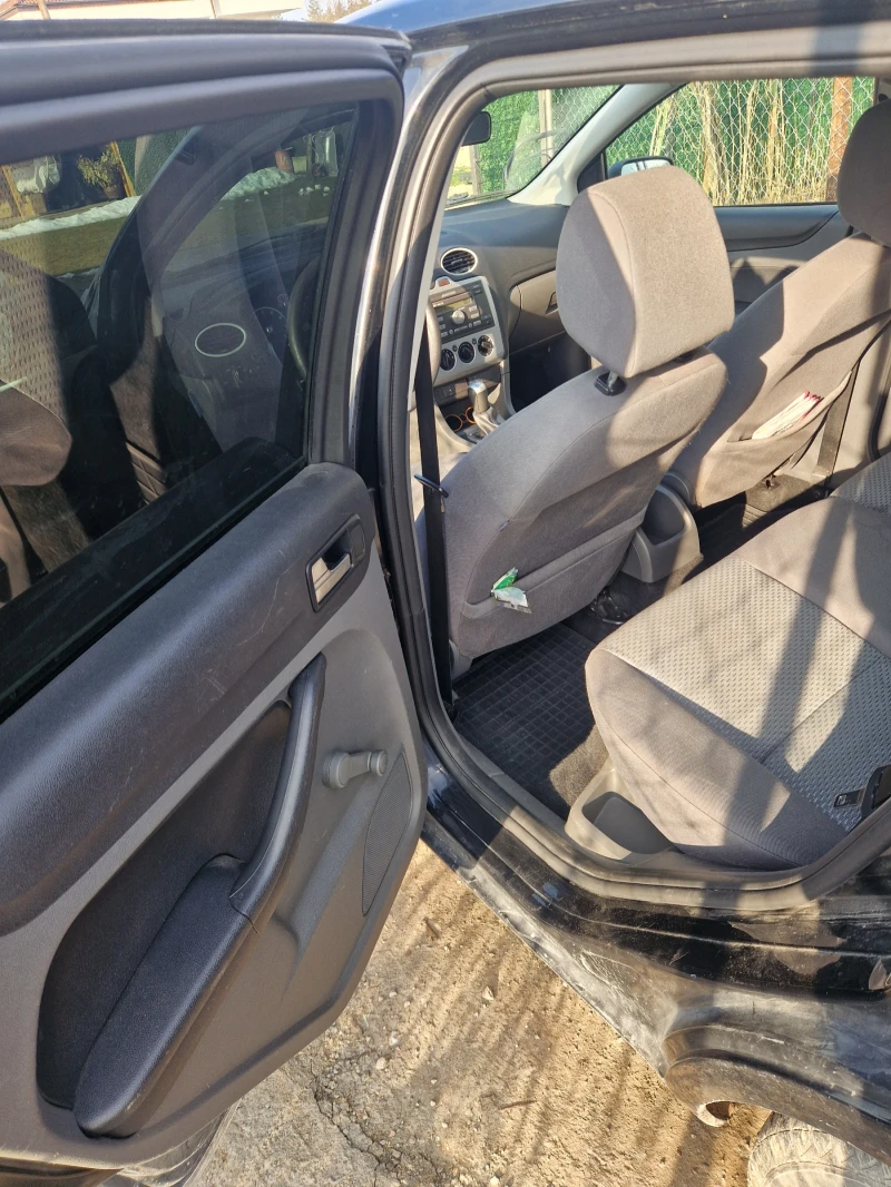 Ford Focus 1.6 115hp LPG, снимка 7 - Автомобили и джипове - 52259612