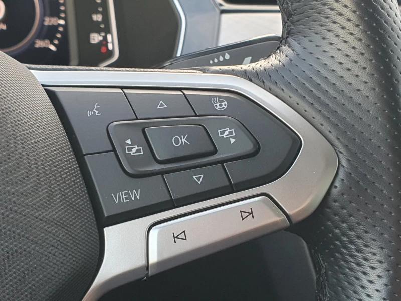 VW Passat GTE Plug-In-Hybrid 1.4 TSI, снимка 16 - Автомобили и джипове - 52686376