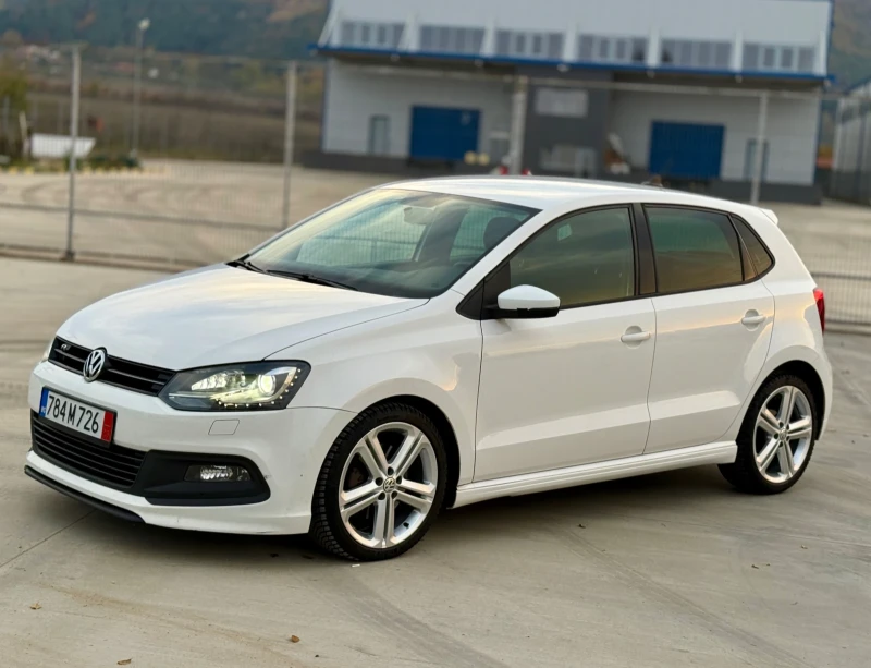 VW Polo 1.6 TDI R-Line 105 hp, снимка 7 - Автомобили и джипове - 52500599