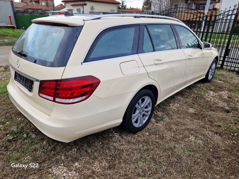 Mercedes-Benz E 220, снимка 5 - Автомобили и джипове - 52671423