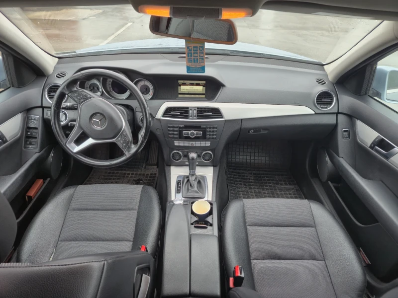 Mercedes-Benz C 200, снимка 5 - Автомобили и джипове - 52855771
