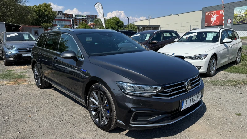 VW Passat GTE Германия, 360 Камери, Distronic, Digital Dash , снимка 3 - Автомобили и джипове - 52910210