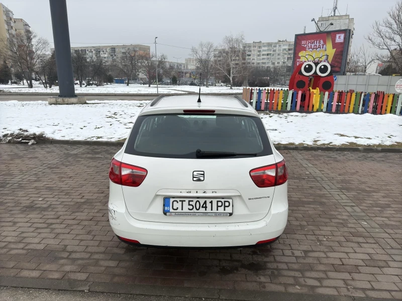 Seat Ibiza, снимка 4 - Автомобили и джипове - 53113178