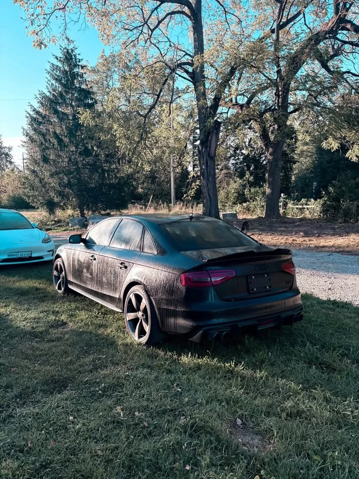 Audi A4 Stage 1 / Carfax / Лизинг, снимка 3 - Автомобили и джипове - 56316338