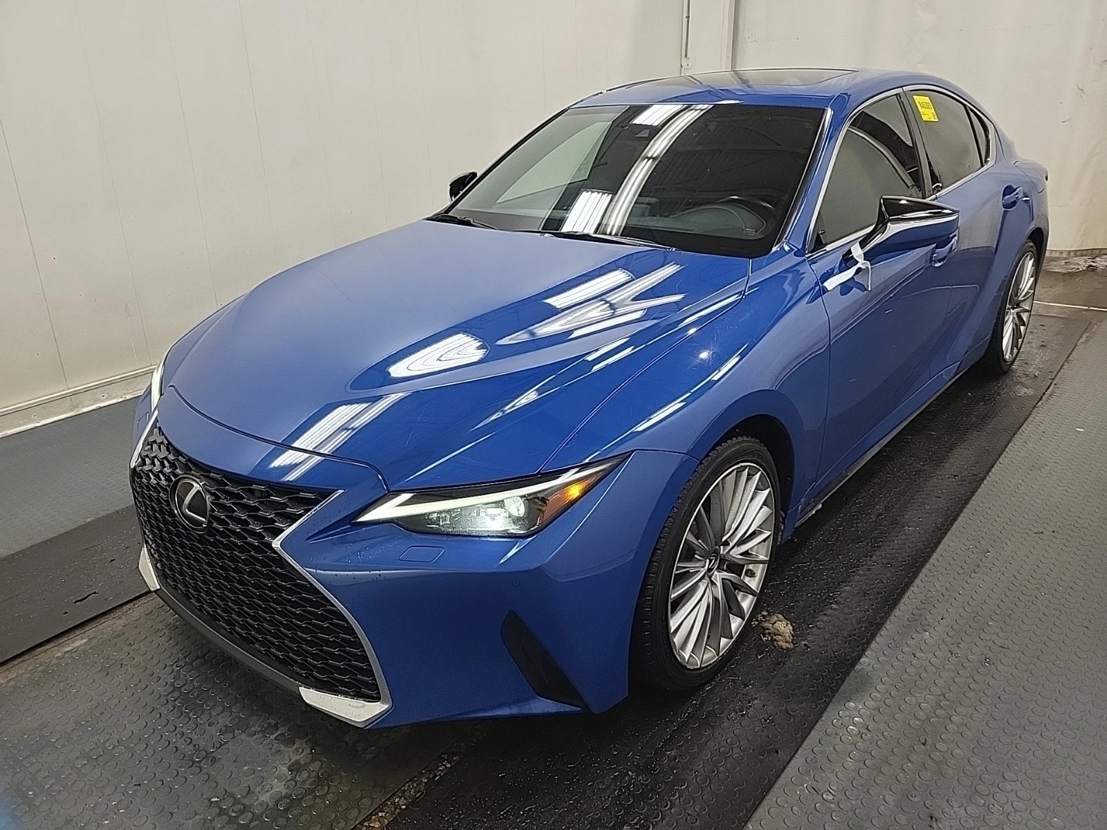 Lexus IS 300 AWD* CARFAX* АВТО КРЕДИТ* , снимка 1