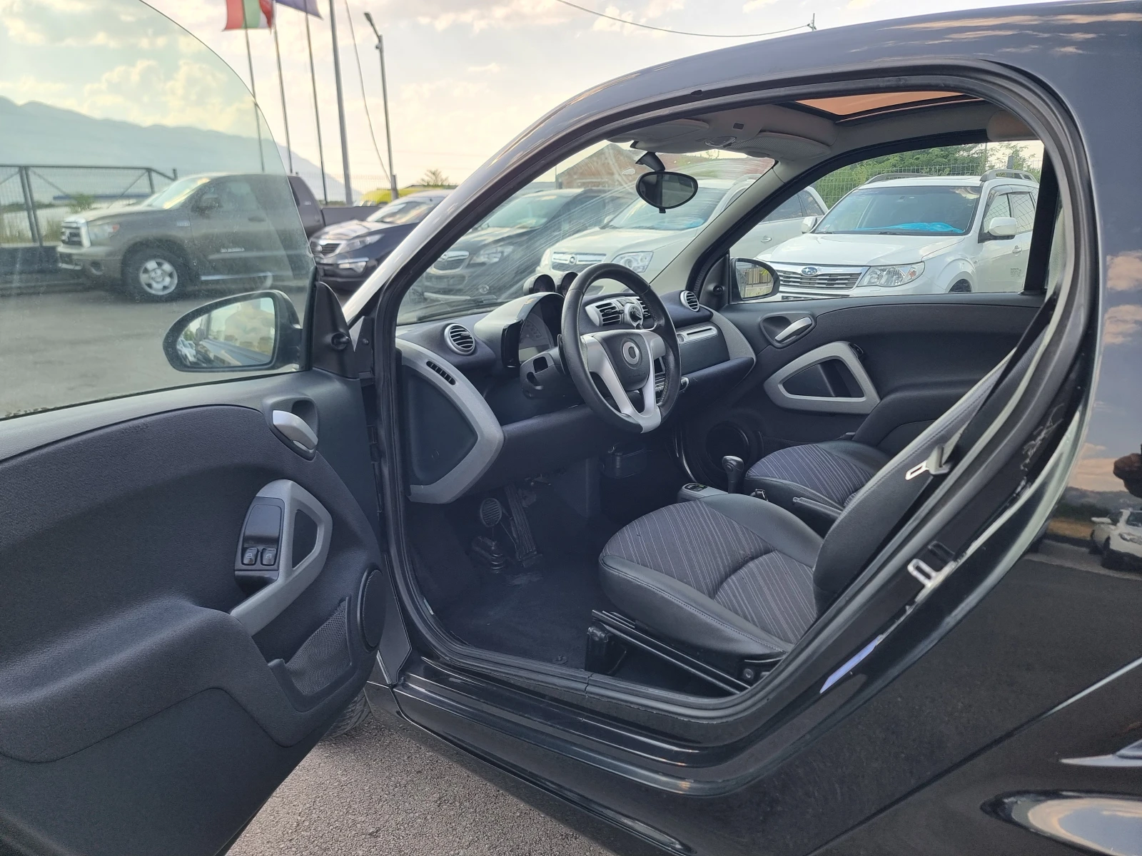 Smart Fortwo 1.0I - изображение 10