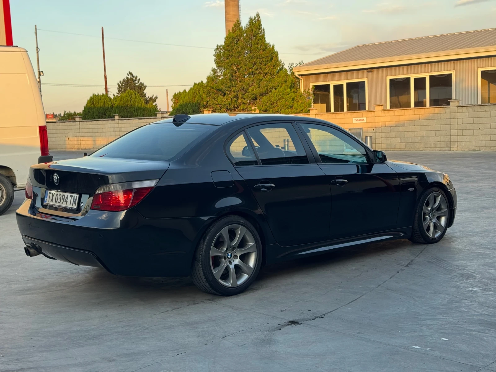 BMW 530 3, 0D - изображение 2