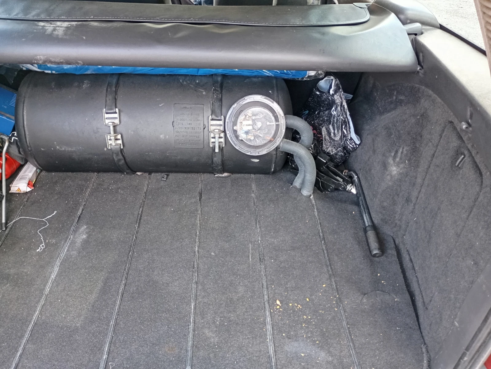 Ford Focus 1.6 ГАЗ-бензин - изображение 6