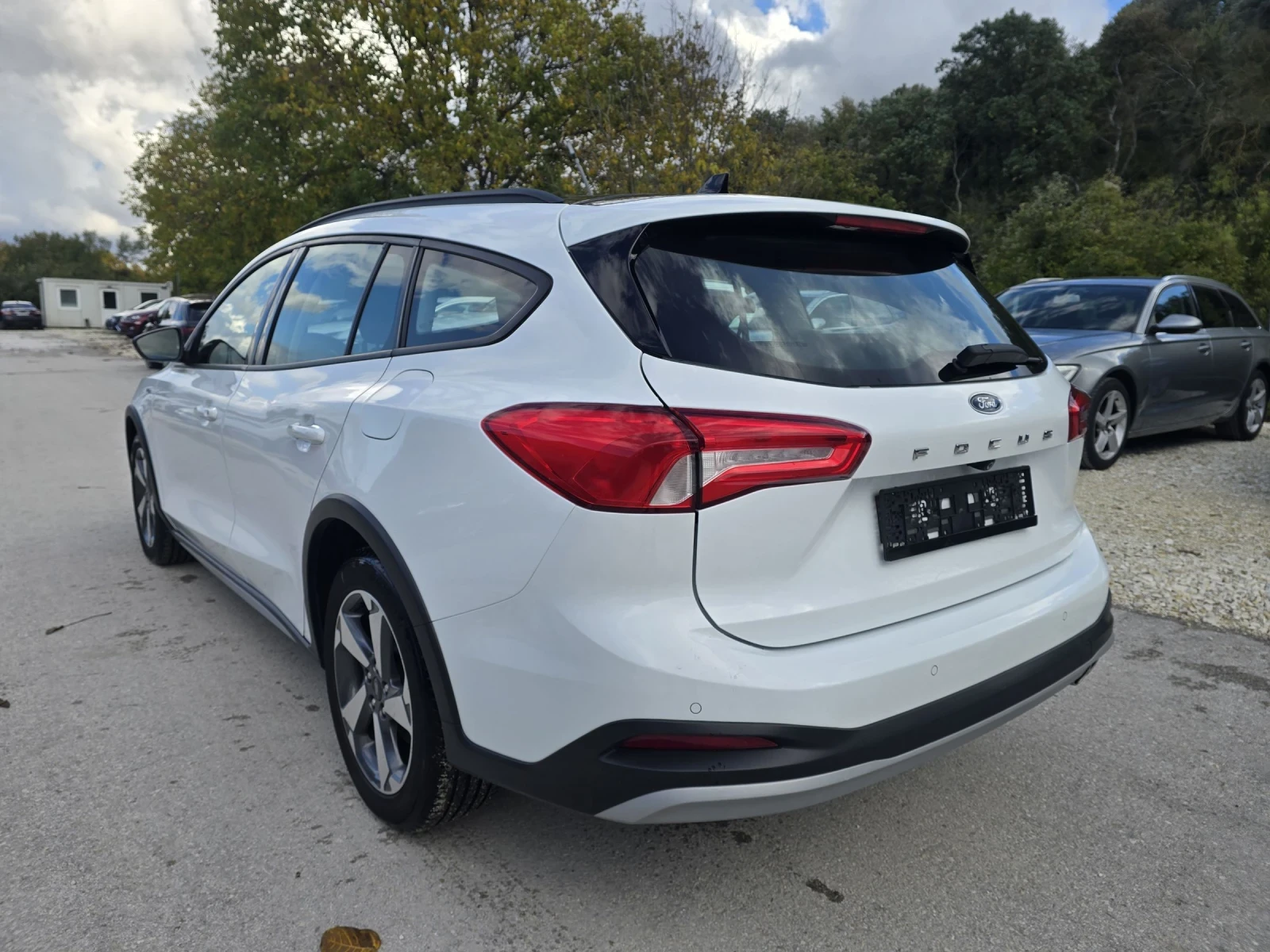 Ford Focus 1.5TDCI 120к.с Active - изображение 3