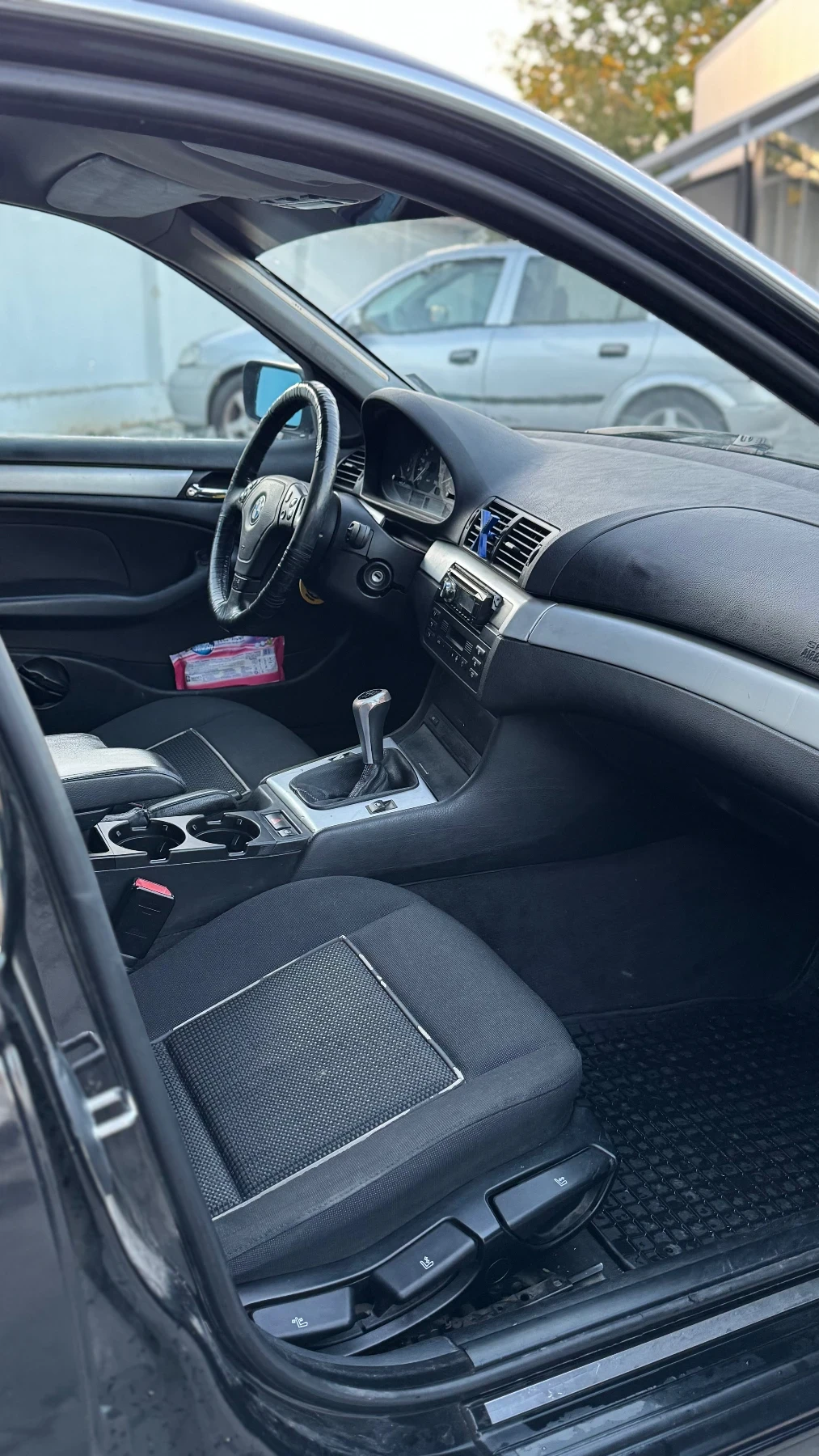 BMW 323 Газ - изображение 6