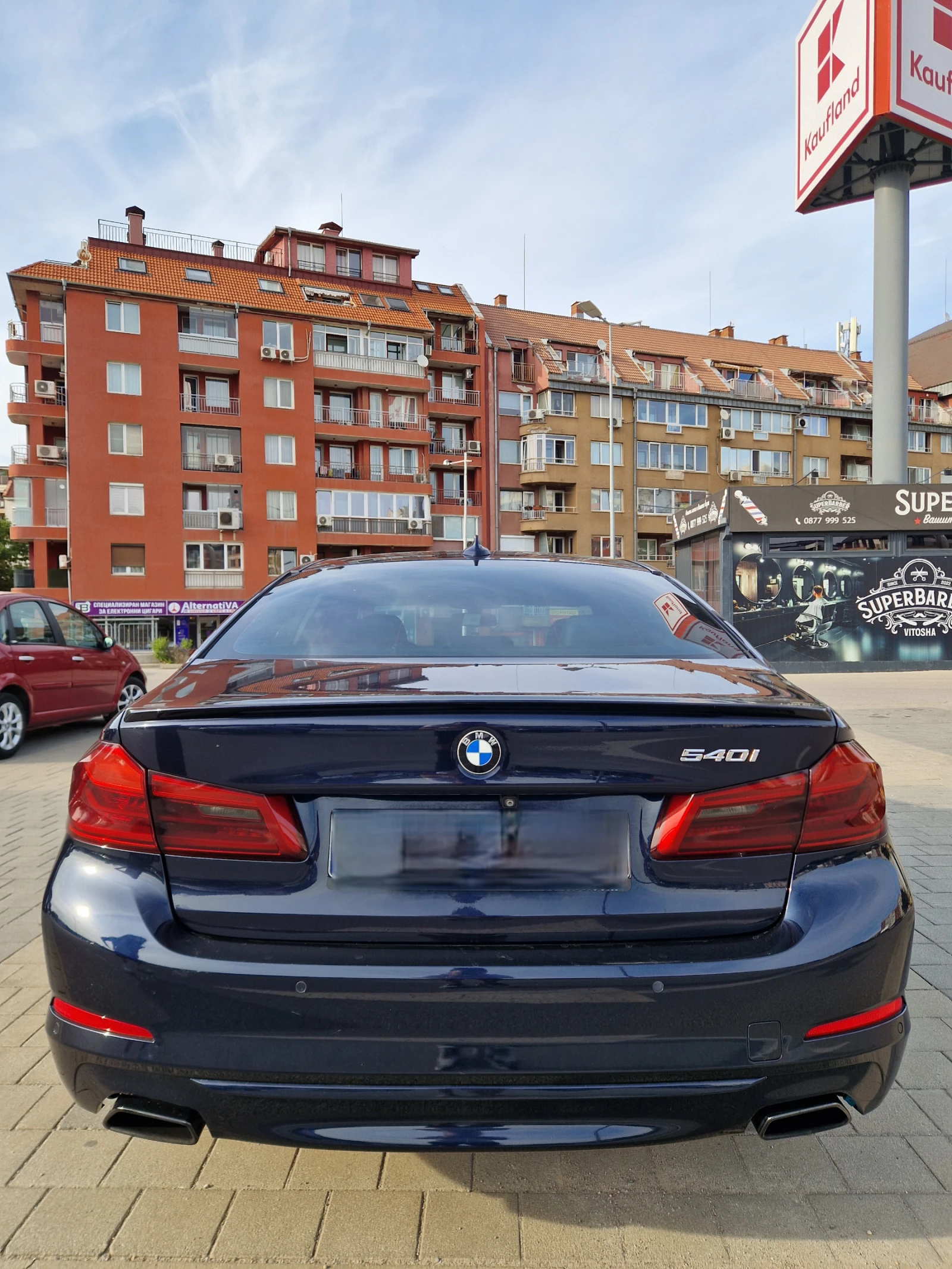 BMW 540 RWD/HARMAN - изображение 5