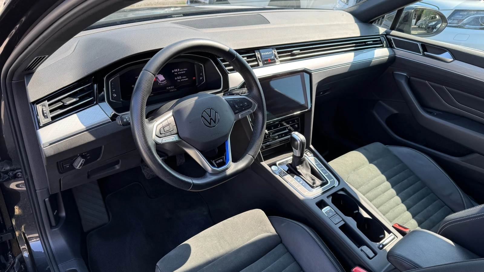 VW Passat GTE ��������, 360 ������, Distronic, Digital Dash  | Mobile.bg � ����������� 10