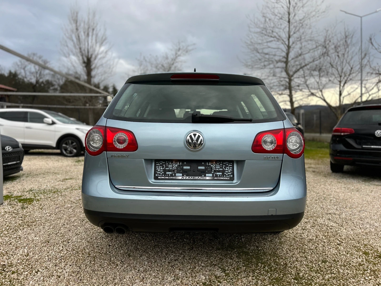 VW Passat 2.0TDI COMMONRAIL - изображение 5