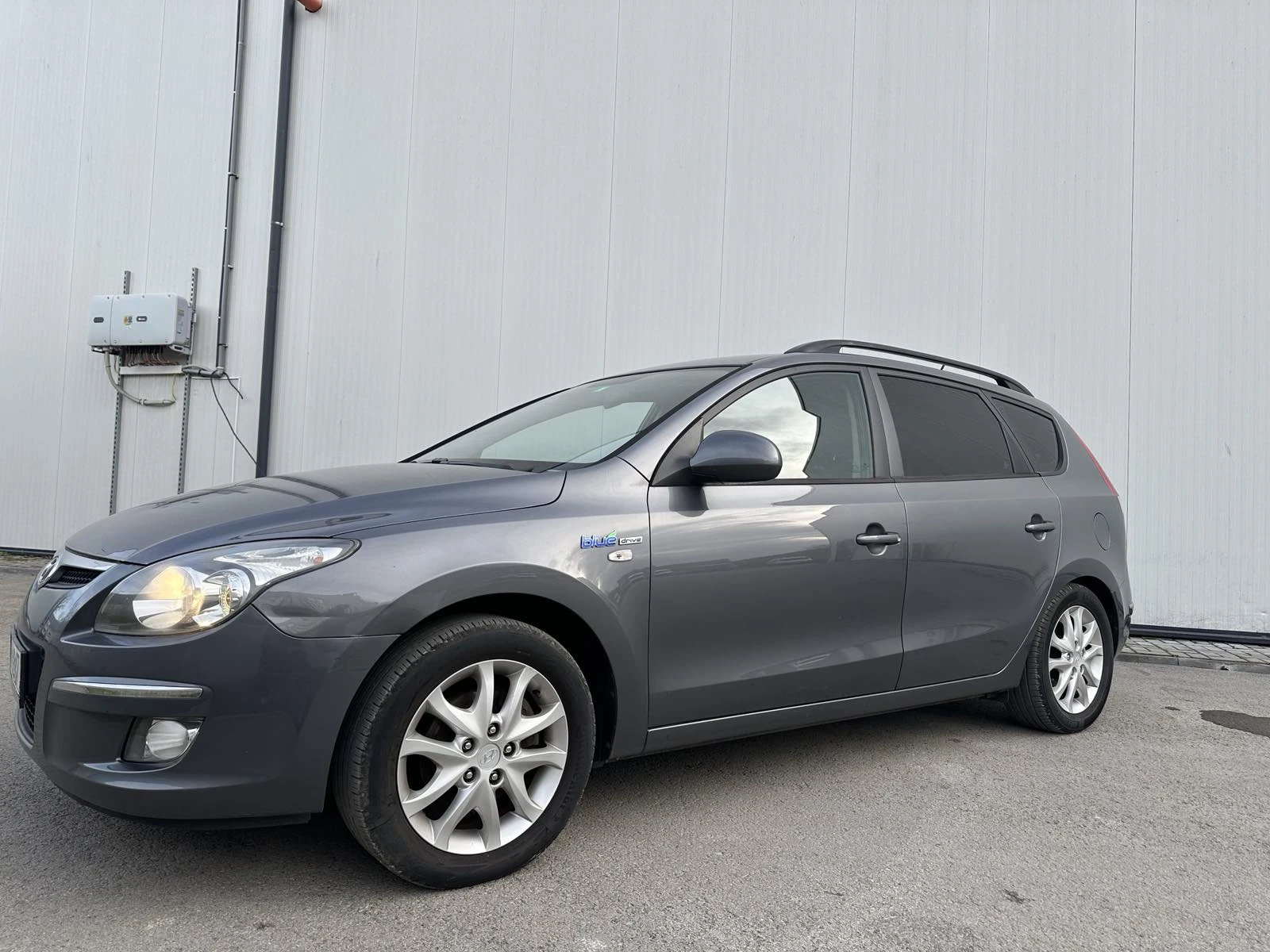 Hyundai I30 1.6i * Facelift* * Business* , снимка 4 - Автомобили и джипове - 53861470