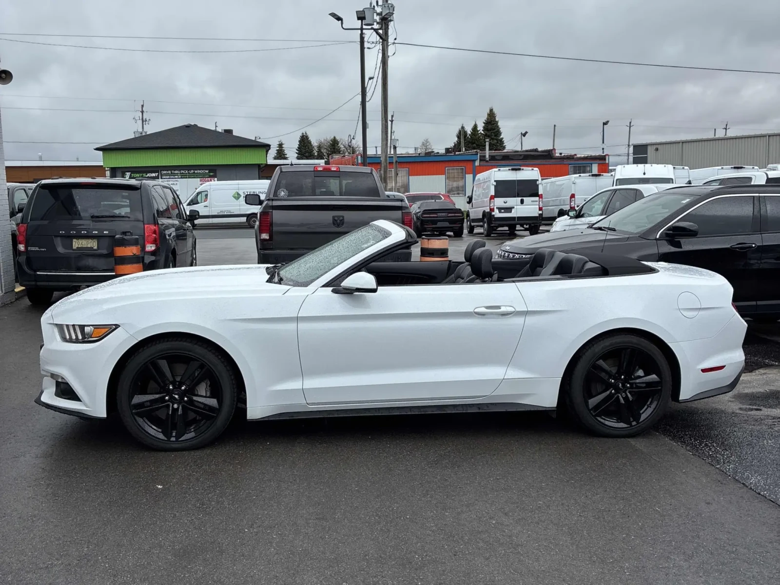 Ford Mustang EcoBoost Premium * * Обдухване * * ЦЕНА ДО БГ * * , снимка 3 - Автомобили и джипове - 54401772