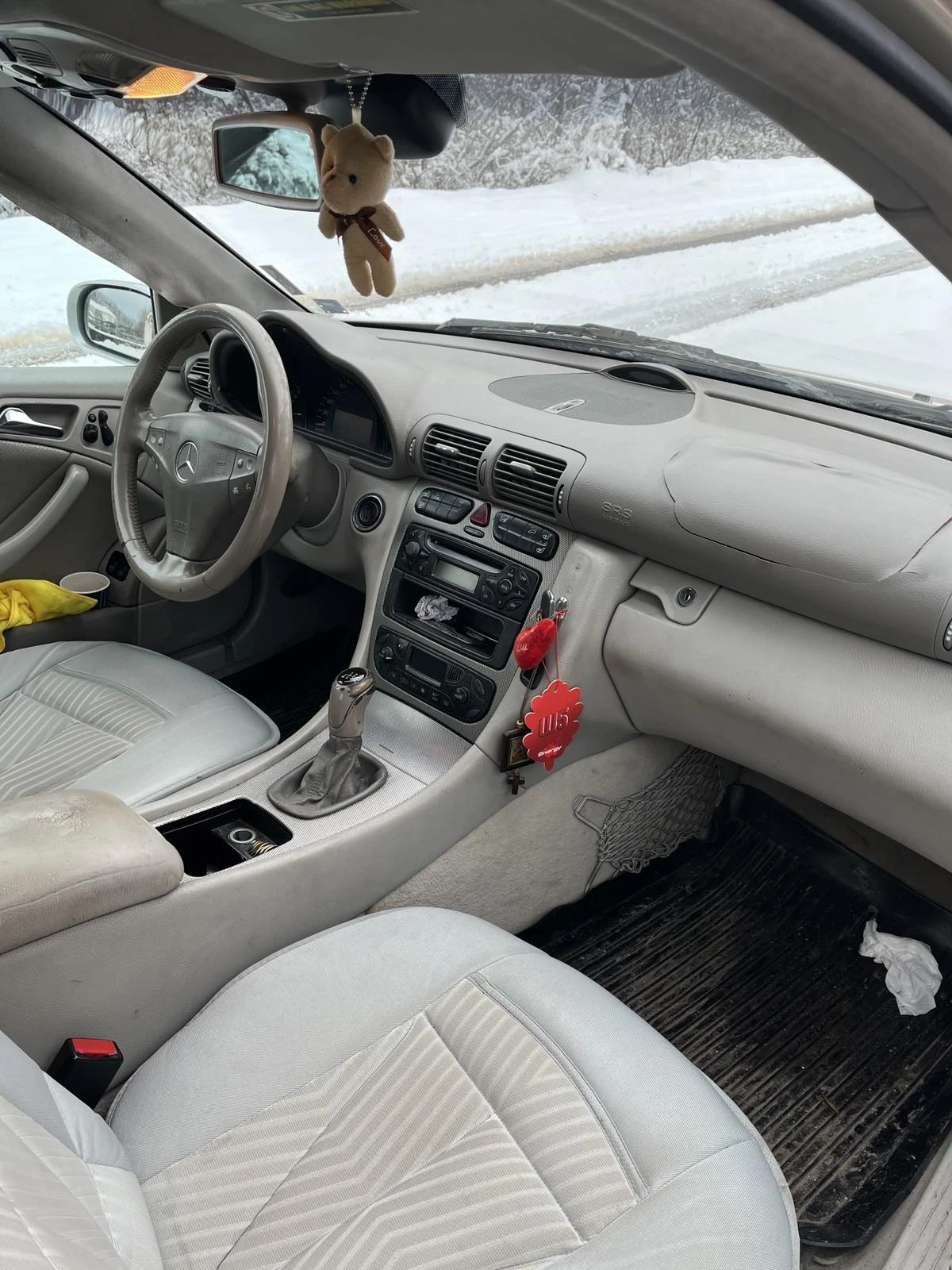 Mercedes-Benz C 230 Спорт купе , снимка 14 - Автомобили и джипове - 54446585