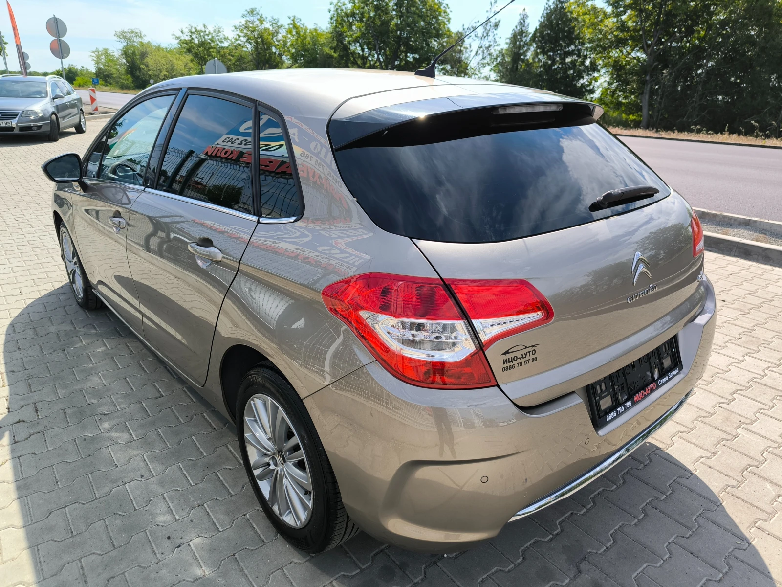 Citroen C4 1, 6HDI-92k.с.LED, FACELiFT, REKARO, EBPO 5B!, снимка 4 - Автомобили и джипове - 54602624