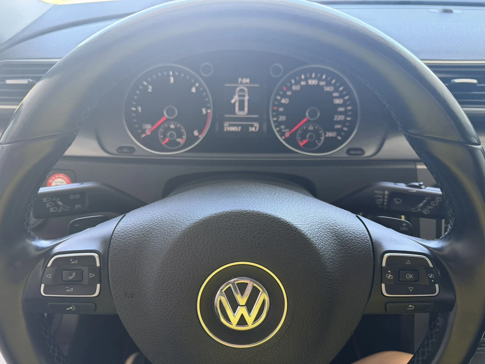 VW Passat 2.0 TDI 170к.с Comfortline, снимка 10 - Автомобили и джипове - 54720633