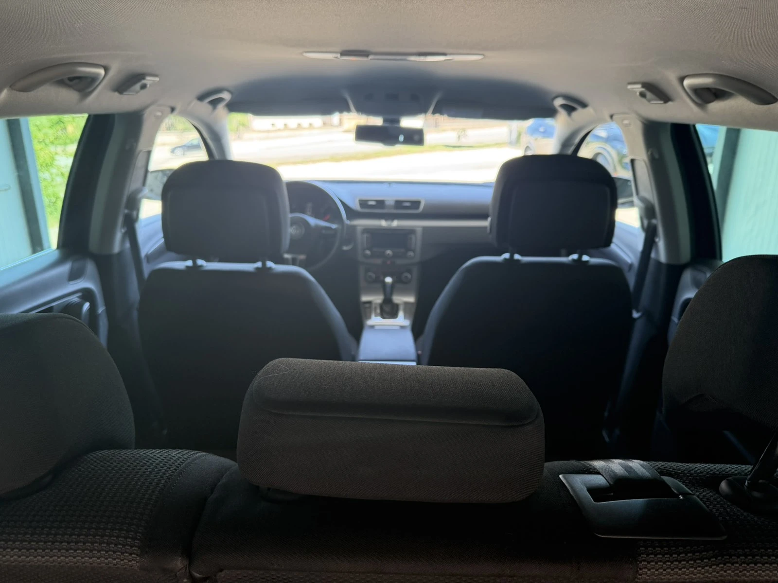 VW Passat 2.0 TDI 170к.с Comfortline, снимка 11 - Автомобили и джипове - 54720633