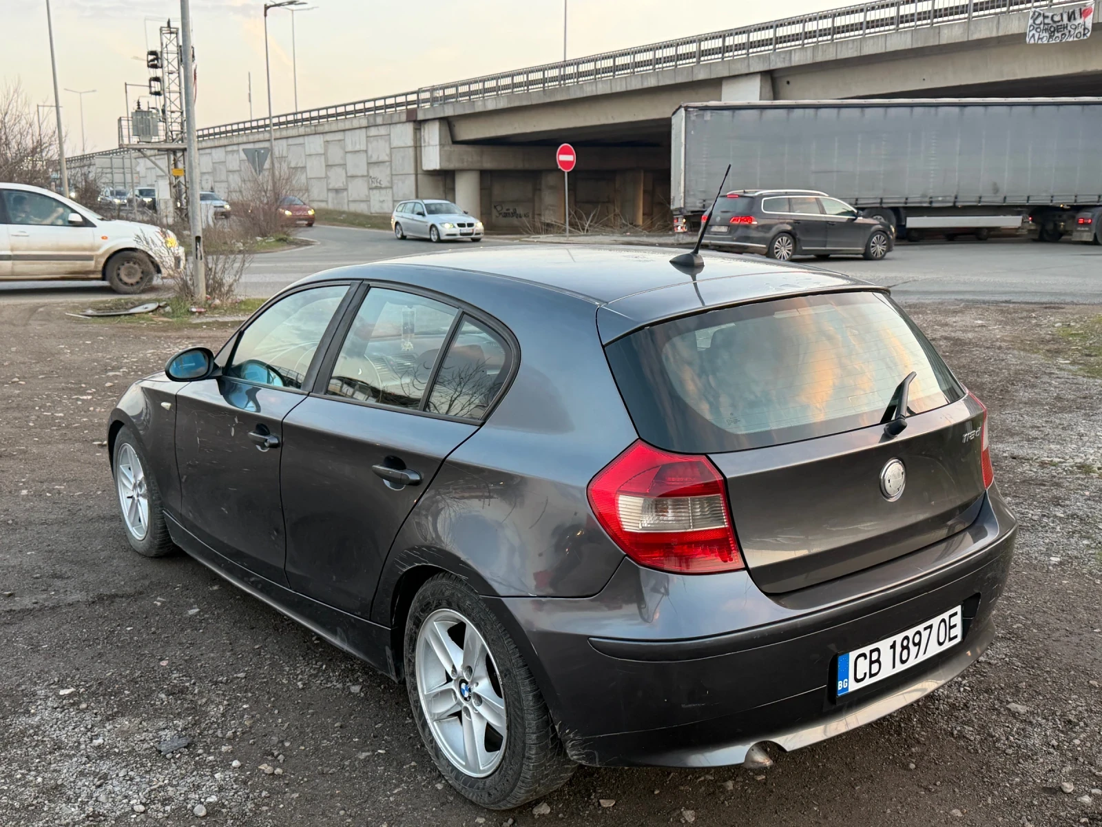 BMW 118, снимка 5 - Автомобили и джипове - 55382749