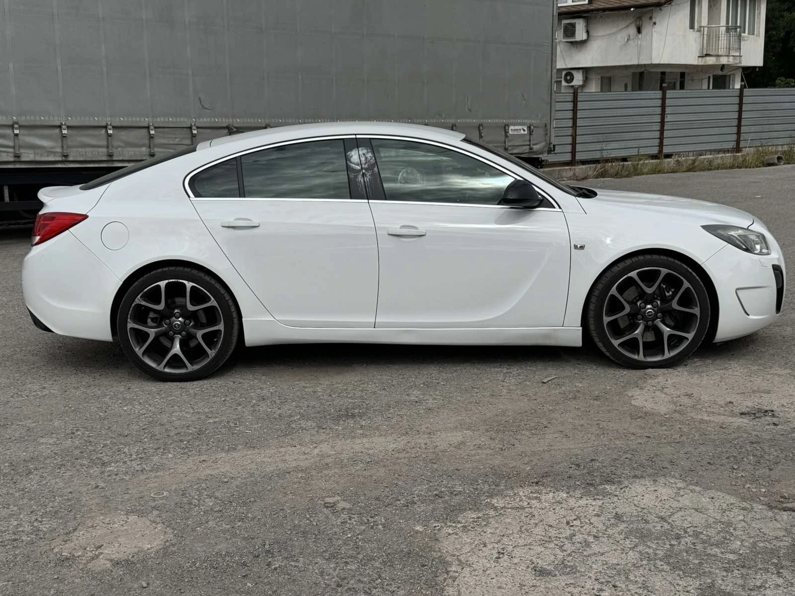 Opel Insignia OPC 325hp, снимка 8 - Автомобили и джипове - 56251668
