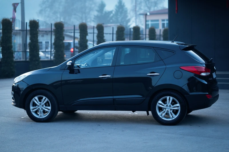 Hyundai IX35, снимка 3 - Автомобили и джипове - 53037316