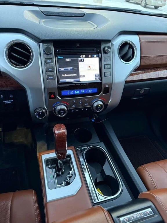 Toyota Tundra * Platinum * CARFAX * БЕЗ ПЪРВОНАЧАЛНА ВНОСКА, снимка 9 - Автомобили и джипове - 53035833