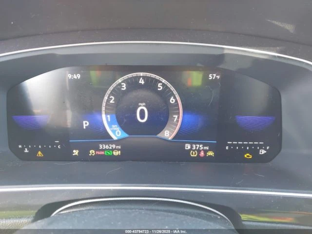 VW Tiguan 2.0T S, снимка 12 - Автомобили и джипове - 53384306