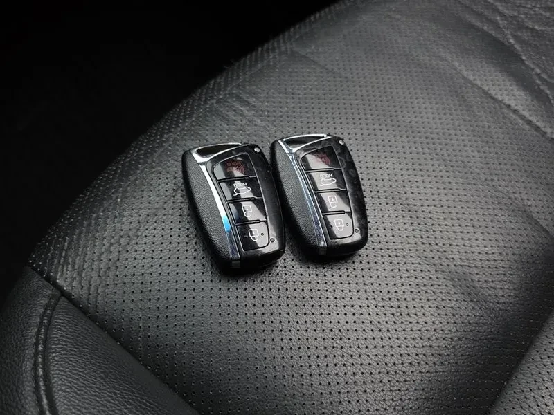 Hyundai Santa fe 2.0 4WD PREMIUM, снимка 17 - Автомобили и джипове - 55844301