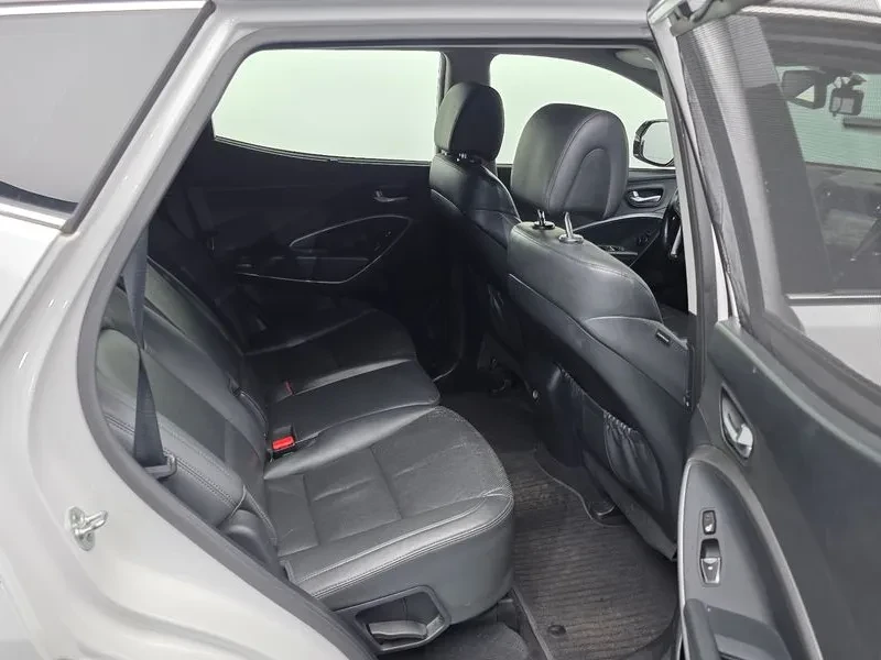 Hyundai Santa fe 2.0 4WD PREMIUM, снимка 12 - Автомобили и джипове - 55844301