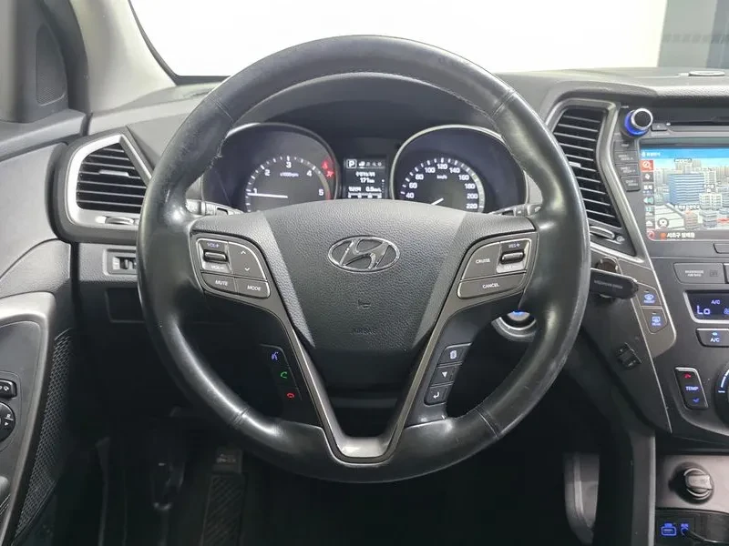 Hyundai Santa fe 2.0 4WD PREMIUM, снимка 13 - Автомобили и джипове - 55844301