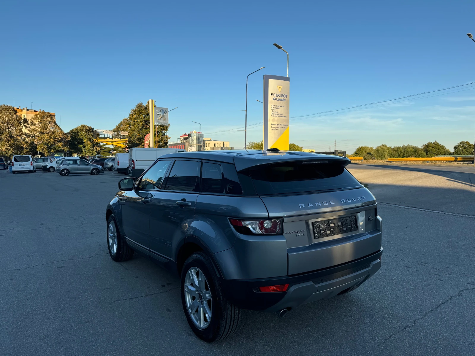 Land Rover Range Rover Evoque 2.2 D 150kc 4x4 - изображение 5