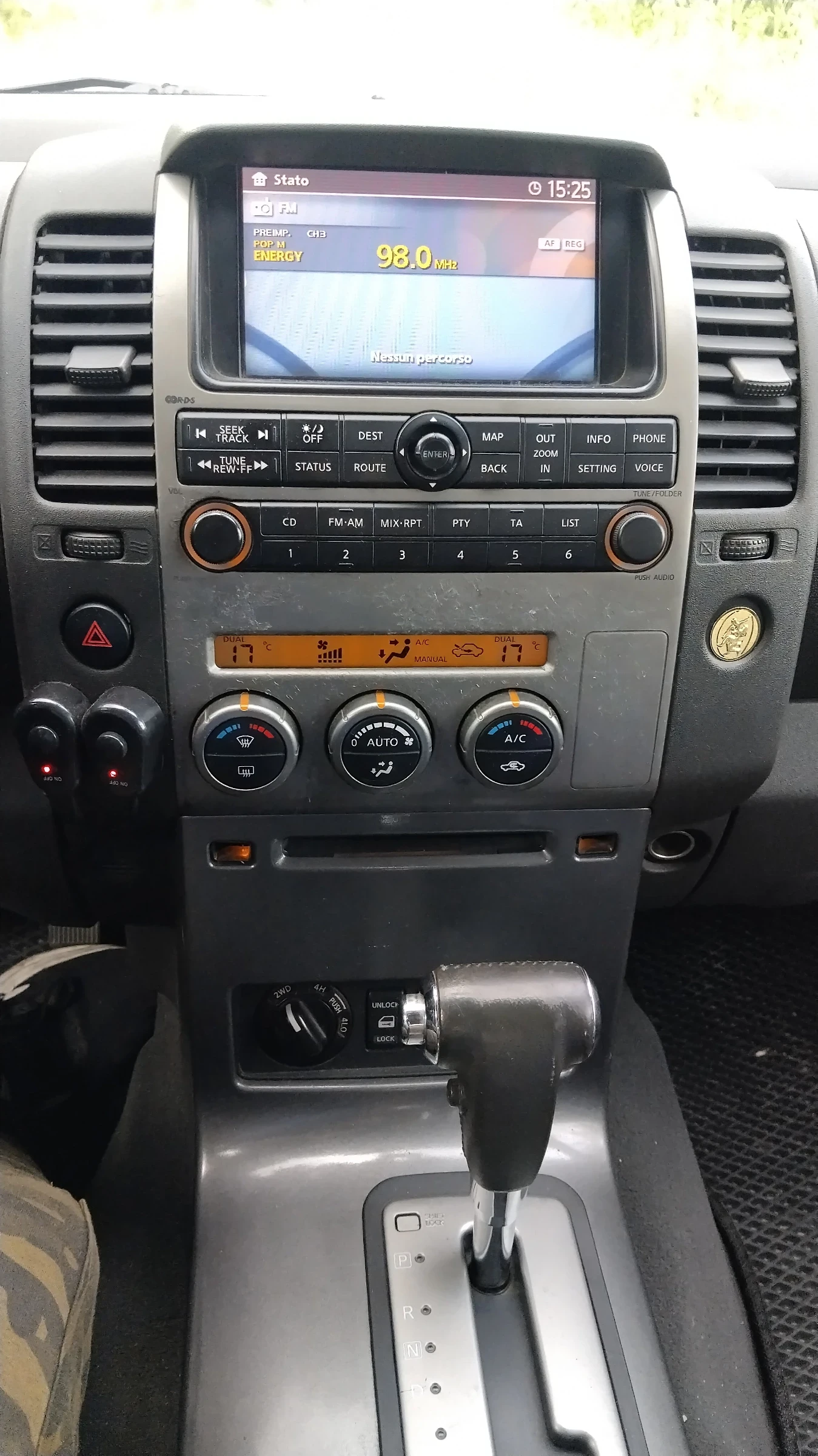 Nissan Navara D40 - изображение 3