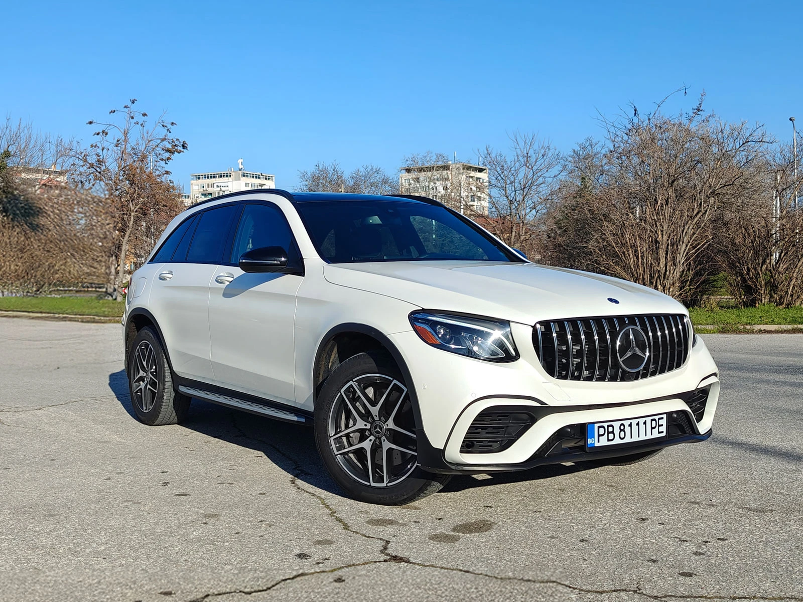 Mercedes-Benz GLC 300 AMG Night Package / 9G-Troni