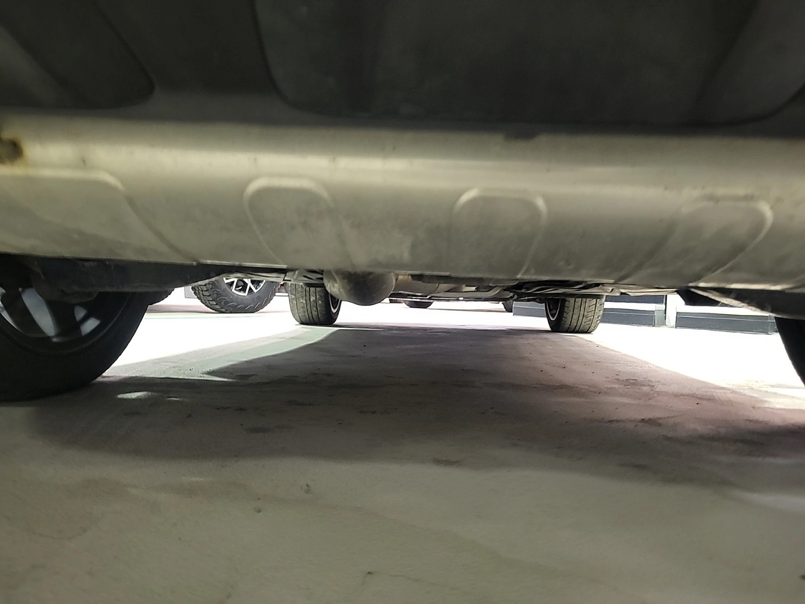 Mercedes-Benz GLC 43 AMG V6 BITURBO * * CARFAX * * АВТО КРЕДИТ * * , снимка 13 - Автомобили и джипове - 54034501