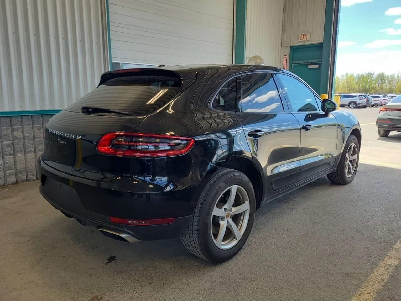 Porsche Macan * 95B * CARFAX * БЕЗ ПЪРВОНАЧАЛНА ВНОСКА, снимка 3 - Автомобили и джипове - 54668239