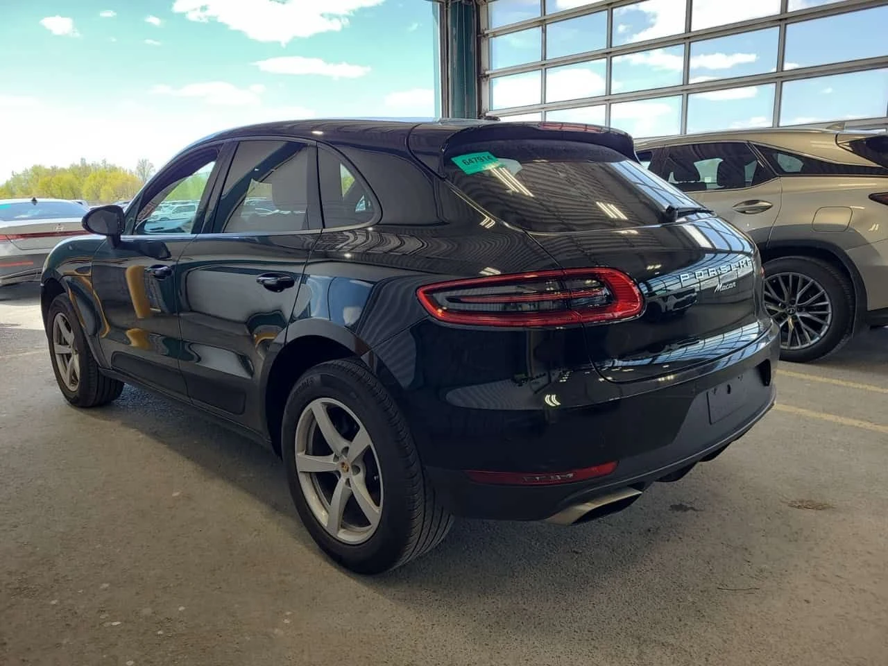 Porsche Macan * 95B * CARFAX * БЕЗ ПЪРВОНАЧАЛНА ВНОСКА, снимка 4 - Автомобили и джипове - 54668239