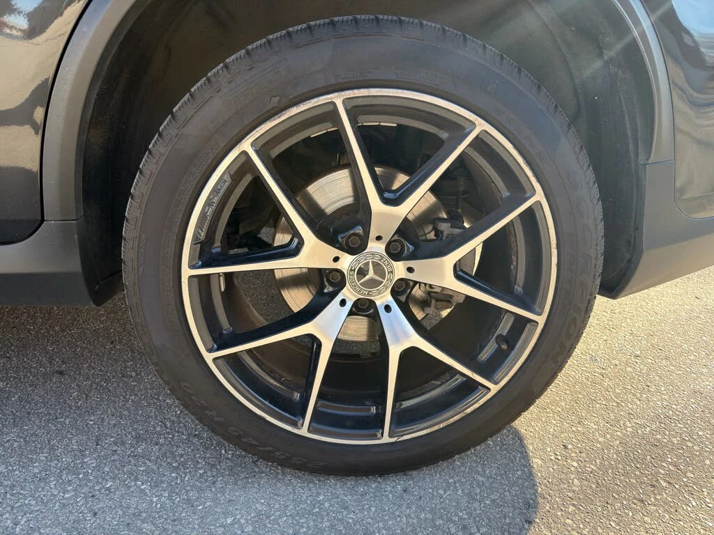Mercedes-Benz GLC 300 4MATIC AMG PKG| BURMESTER| ПАНО| KEYLESS| ПОДГРЕВ, снимка 16 - Автомобили и джипове - 55434448