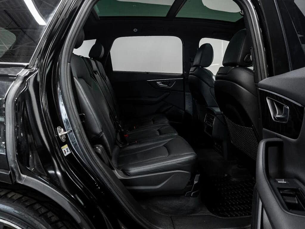 Audi Q7 2022* TECHNIK* MATRIX* DIS* B&O* ОБДУХ* КРАЙНА ЦЕН, снимка 15 - Автомобили и джипове - 55492768