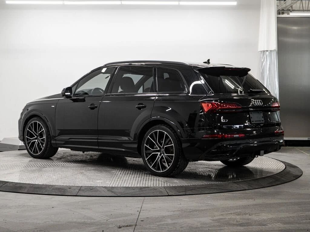 Audi Q7 2022* TECHNIK* MATRIX* DIS* B&O* ОБДУХ* КРАЙНА ЦЕН, снимка 4 - Автомобили и джипове - 55492768