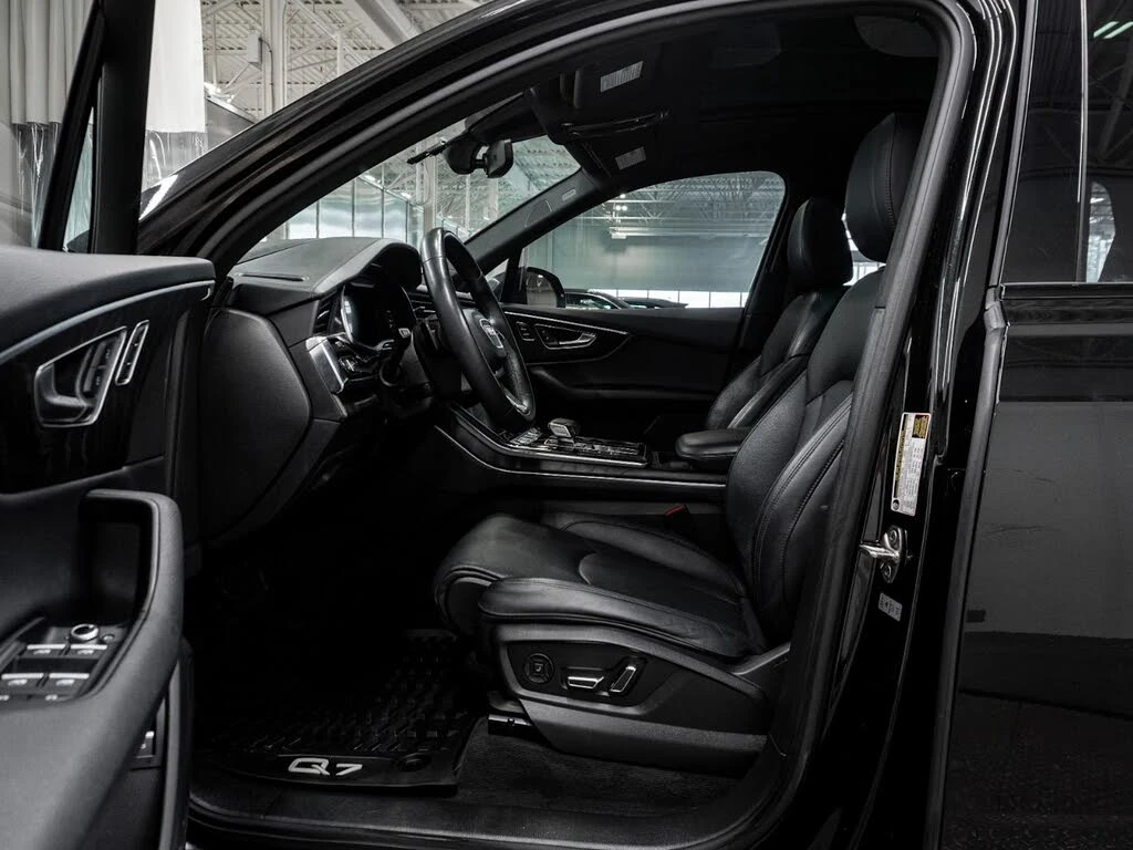 Audi Q7 2022* TECHNIK* MATRIX* DIS* B&O* ОБДУХ* КРАЙНА ЦЕН, снимка 10 - Автомобили и джипове - 55492768