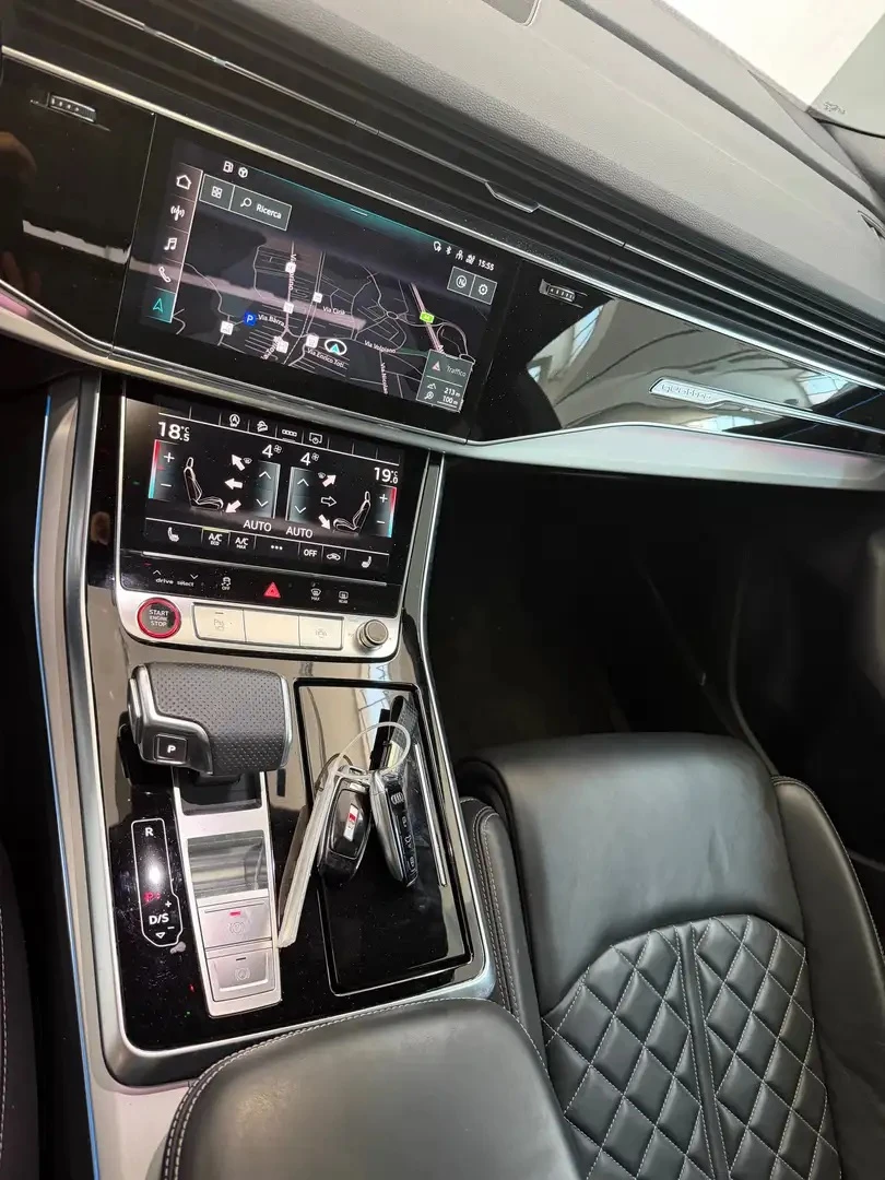 Audi SQ8 4.0 TDI V8 Quattro, снимка 10 - Автомобили и джипове - 55988153