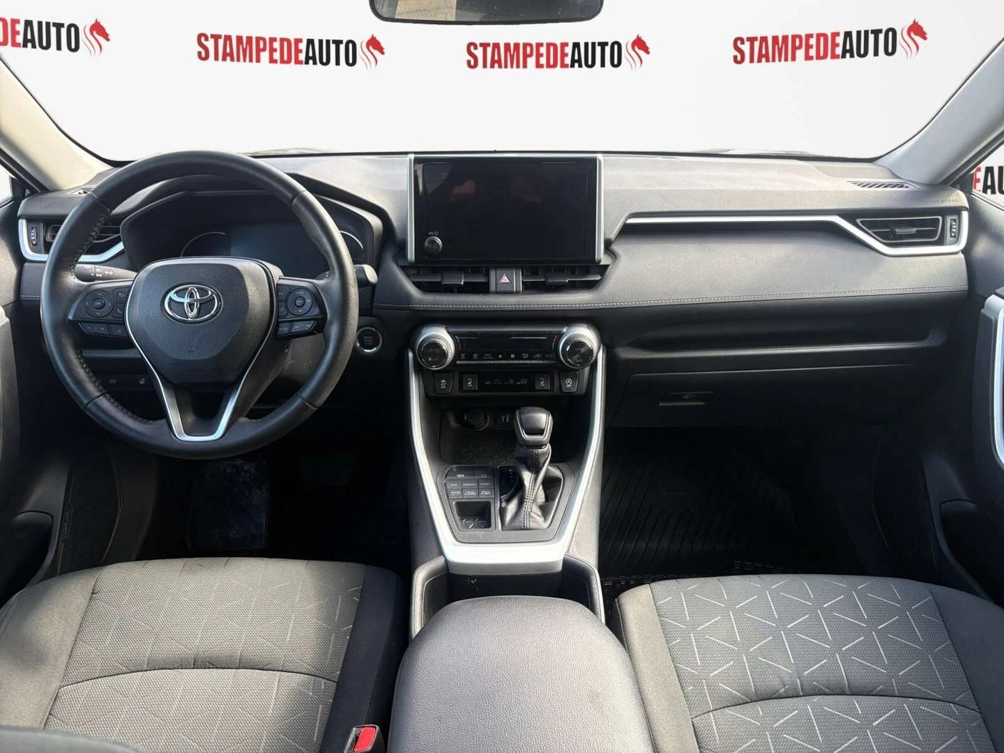 Toyota Rav4, снимка 12 - Автомобили и джипове - 56020924