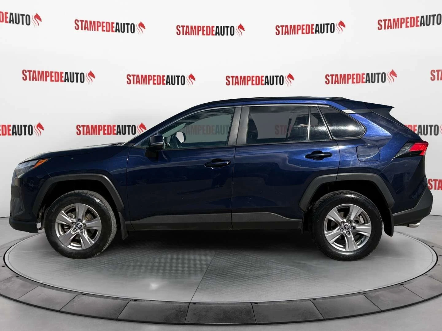 Toyota Rav4, снимка 2 - Автомобили и джипове - 56020924