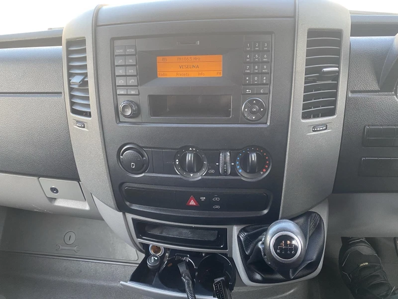 Mercedes-Benz Sprinter 314, снимка 9 - Бусове и автобуси - 52369576