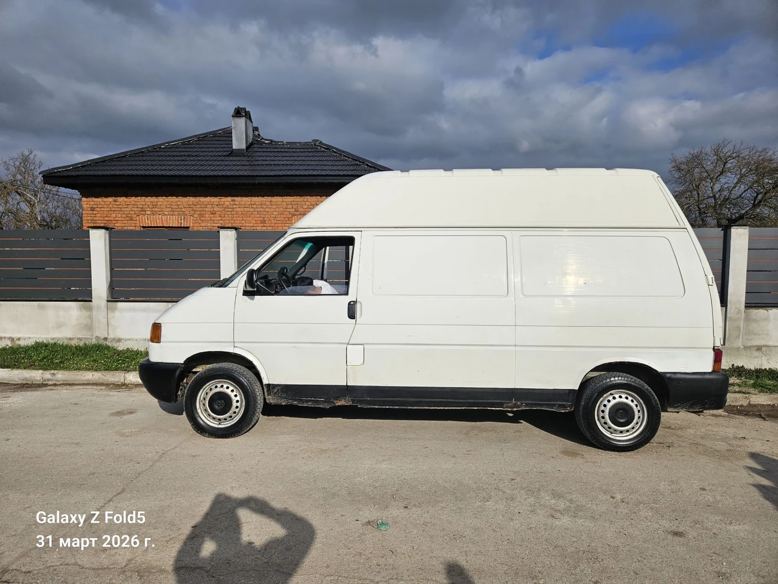 VW T4 2.5 TDI, снимка 2 - Бусове и автобуси - 54070737