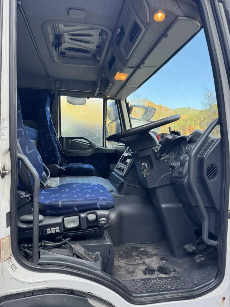 Iveco Stralis, снимка 7 - Камиони - 53586028