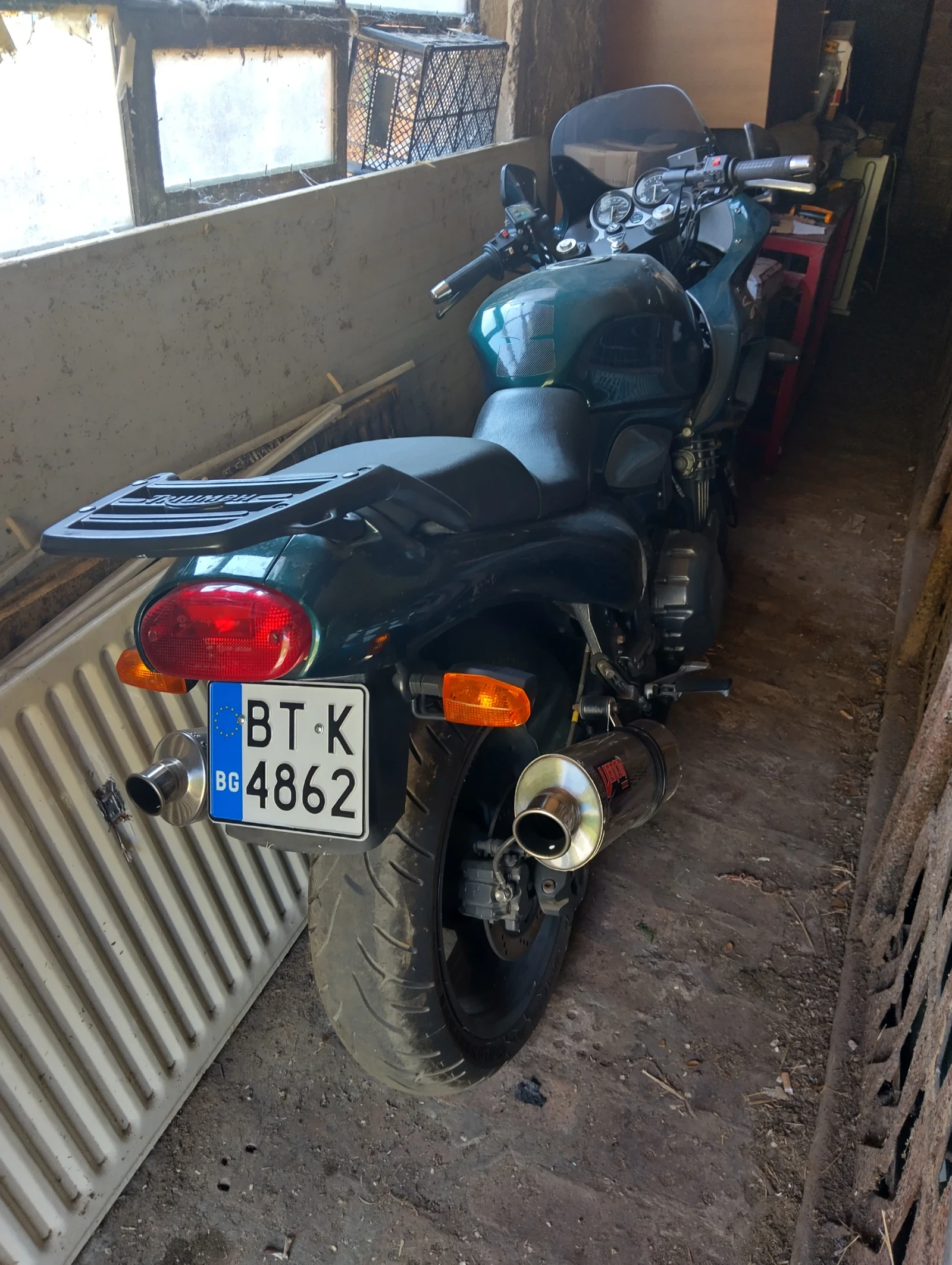 Triumph Sprint ST900