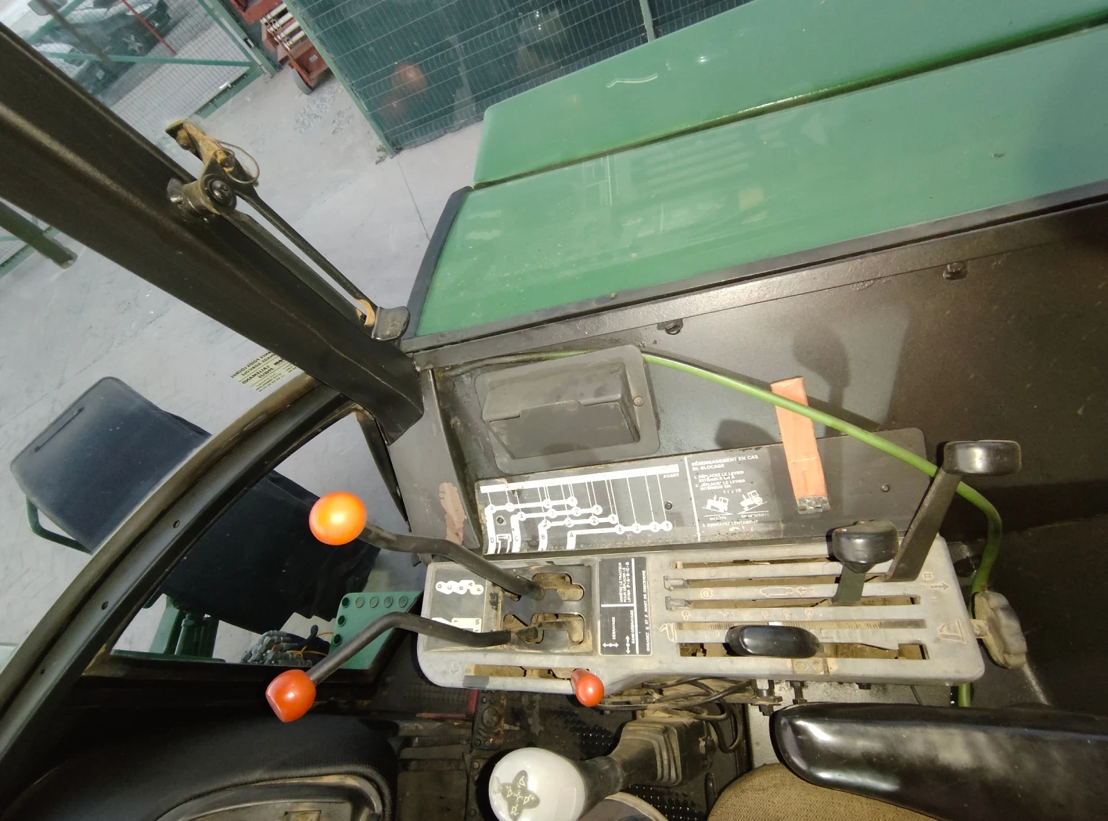  John Deere 4350 | Mobile.bg   13